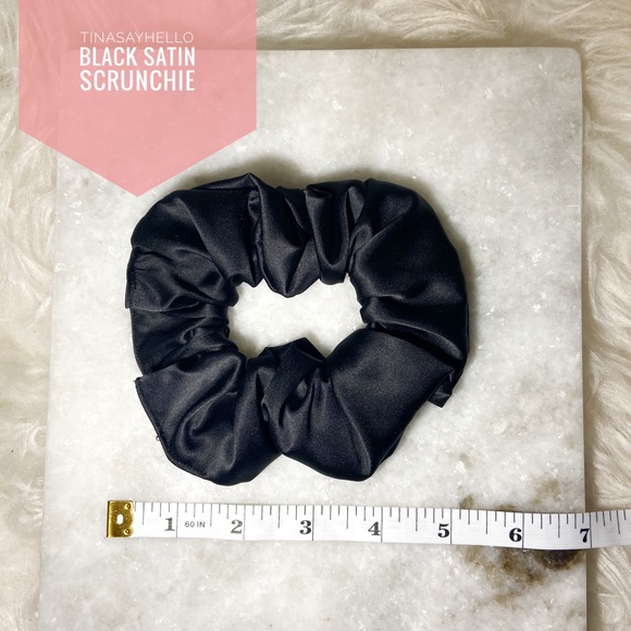 SATIN SCRUNCHIES - Picture 3 of 4